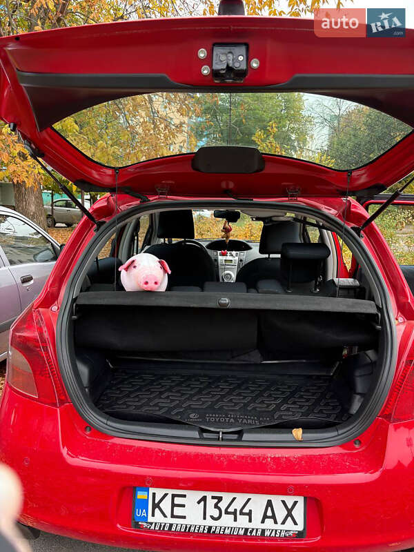 Хэтчбек Toyota Yaris 2008 в Днепре фото 5 Хэтчбек Toyota Yaris 2008 в Днепре
