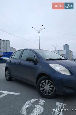 Хэтчбек Toyota Yaris 2011 в Киеве