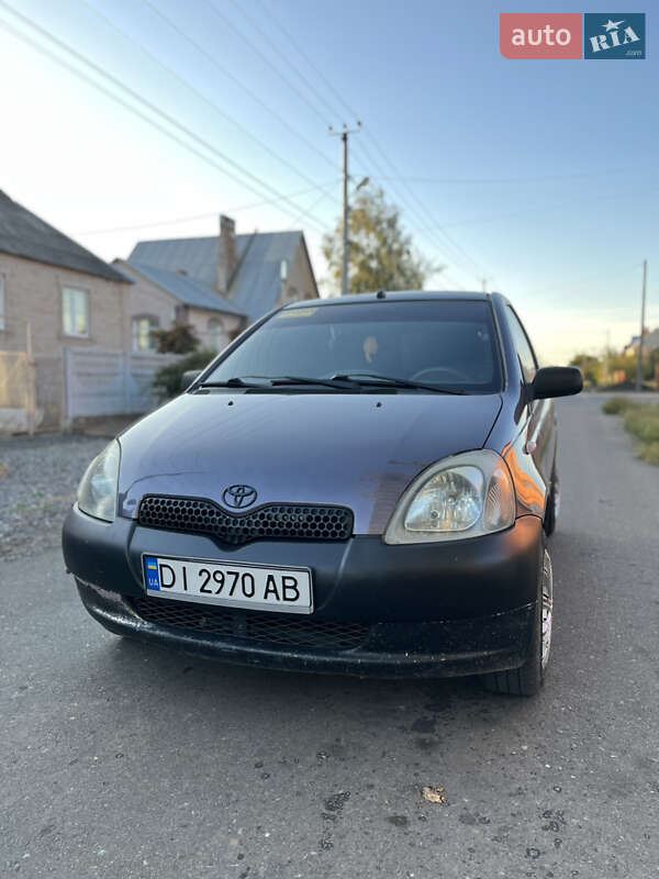 Toyota Yaris 1999
