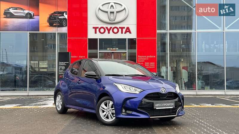 Хетчбек Toyota Yaris 2024 в Івано-Франківську