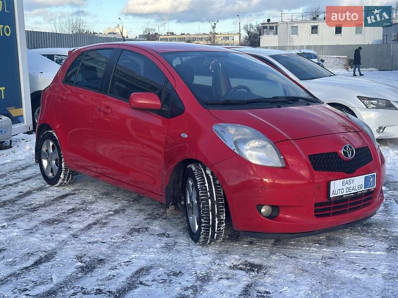 Хэтчбек Toyota Yaris 2008 в Киеве фото 3 Хэтчбек Toyota Yaris 2008 в Киеве