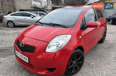 Хетчбек Toyota Yaris 2006 в Дніпрі