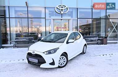 Хэтчбек Toyota Yaris 2021 в Киеве
