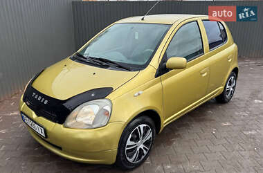 Хэтчбек Toyota Yaris 1999 в Кривом Роге
