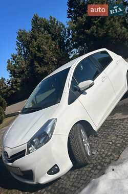 Хетчбек Toyota Yaris 2013 в Луцьку