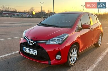 Хэтчбек Toyota Yaris 2015 в Одессе