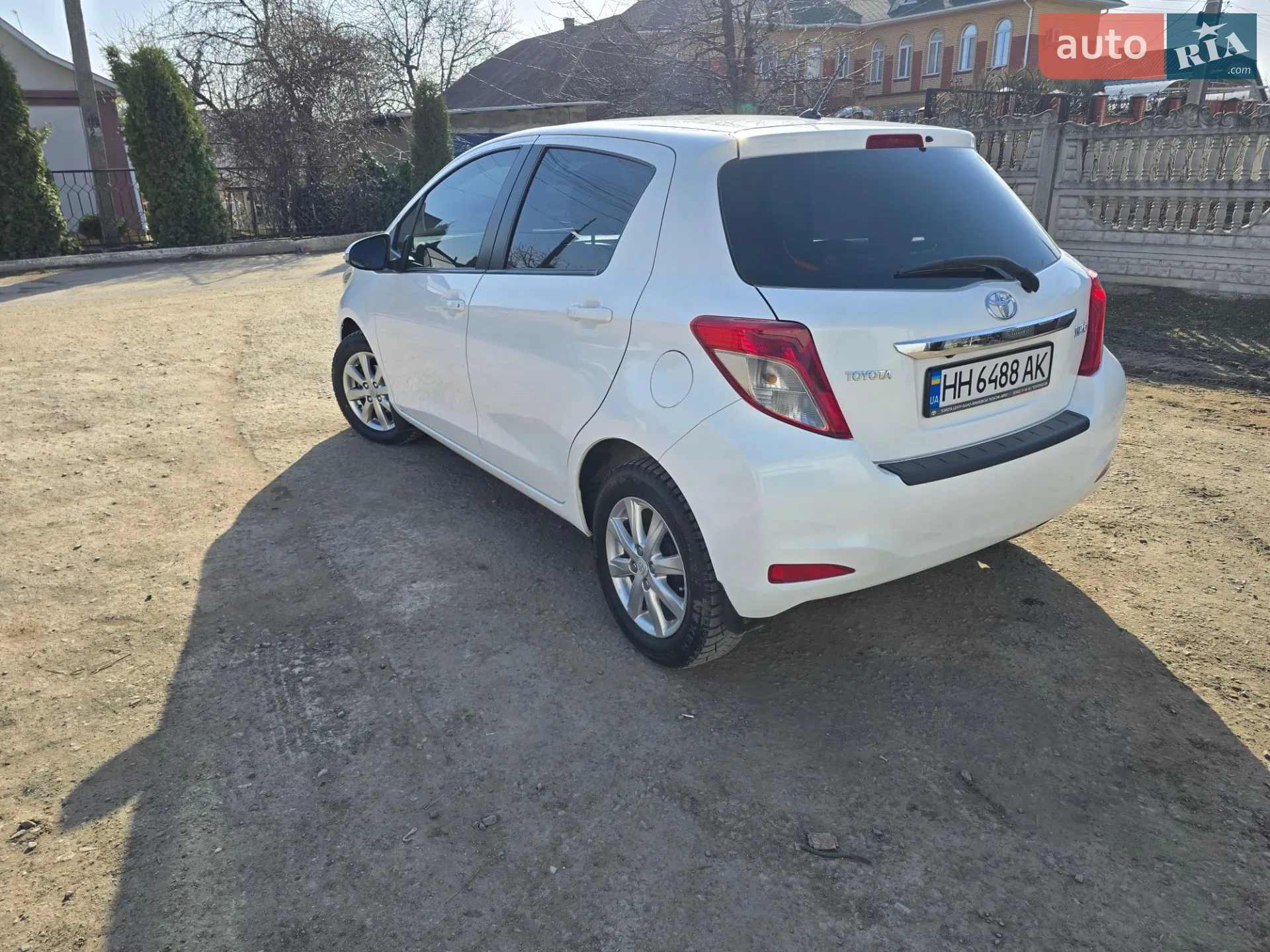 2013 Toyota Yaris - мініатюра 8