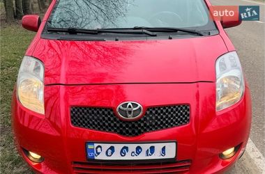 Седан Toyota Yaris 2008 в Одессе