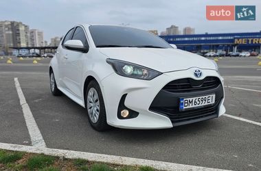 Хэтчбек Toyota Yaris 2022 в Киеве