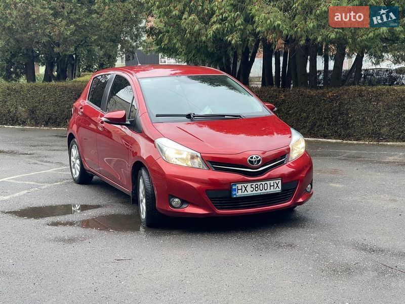 Toyota Yaris 2012