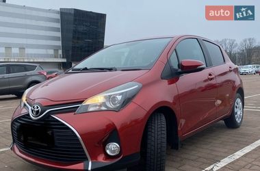 Хетчбек Toyota Yaris 2014 в Житомирі