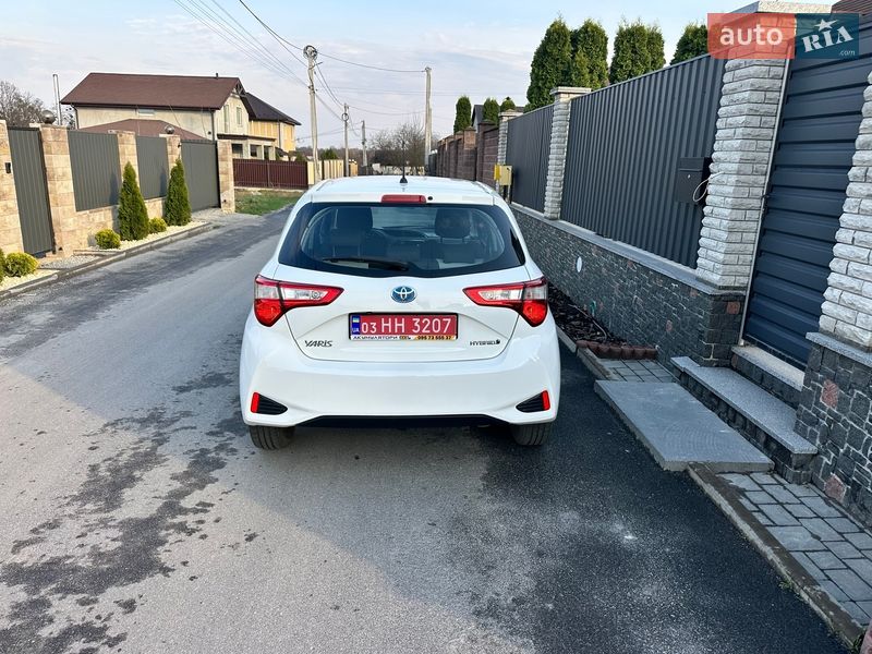 Хэтчбек Toyota Yaris 2019 в Житомире