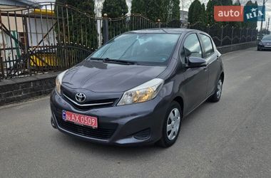 Хэтчбек Toyota Yaris 2013 в Житомире