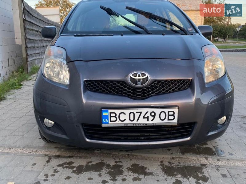 Toyota Yaris 2009