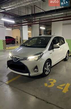 Хэтчбек Toyota Yaris 2014 в Одессе