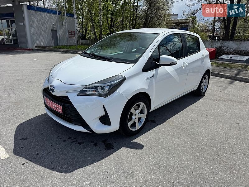 Toyota Yaris 2015