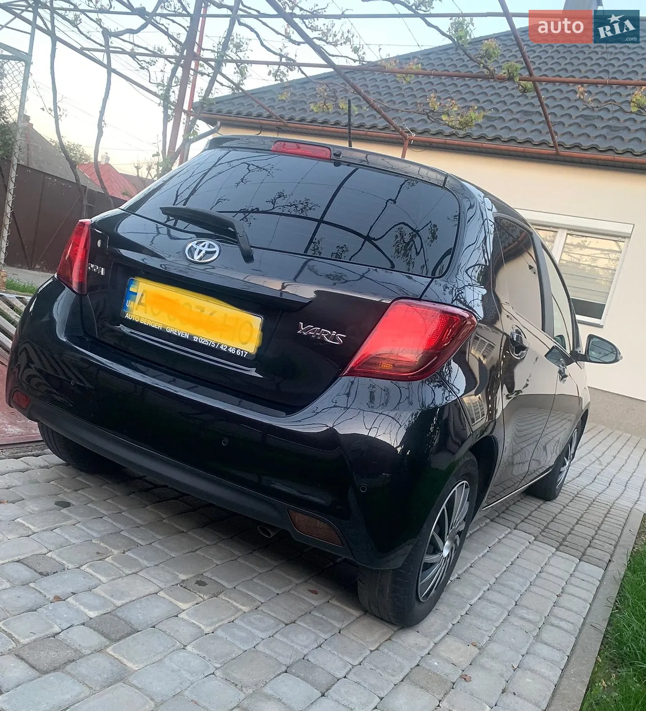 2014 Toyota Yaris - мініатюра 9