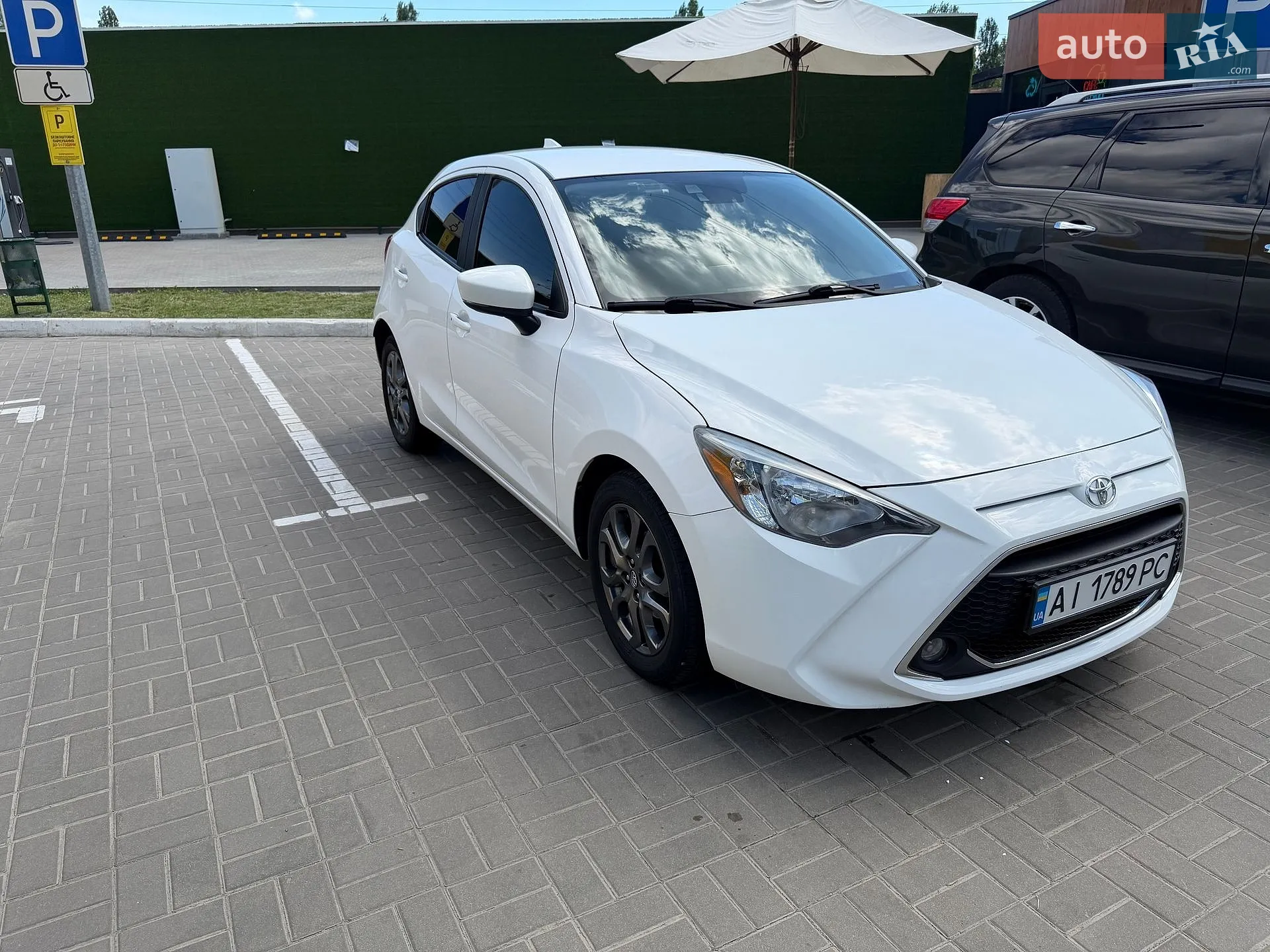 2019 Toyota Yaris - мініатюра 8