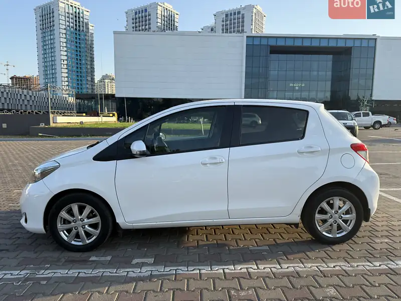 Toyota Yaris 2013 VIN VNKKJ0D320A176916 фото оголошення 7 з 49