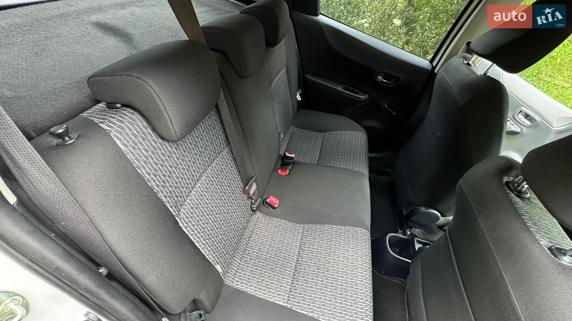 2013 Toyota Yaris - мініатюра 7