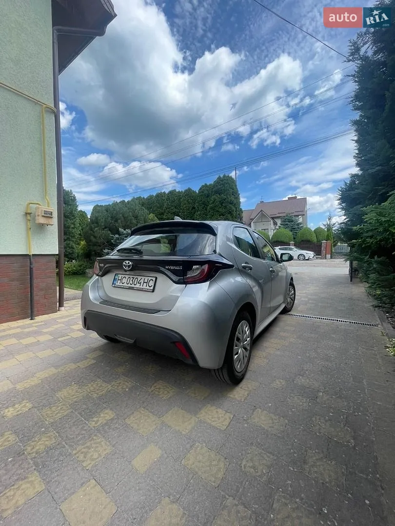 2022 Toyota Yaris - мініатюра 5
