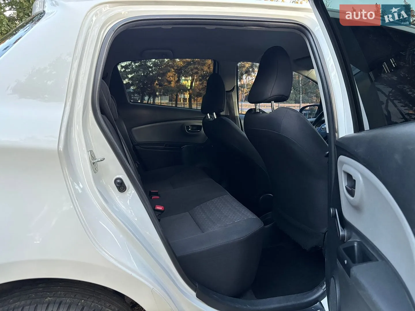 2016 Toyota Yaris - мініатюра 22
