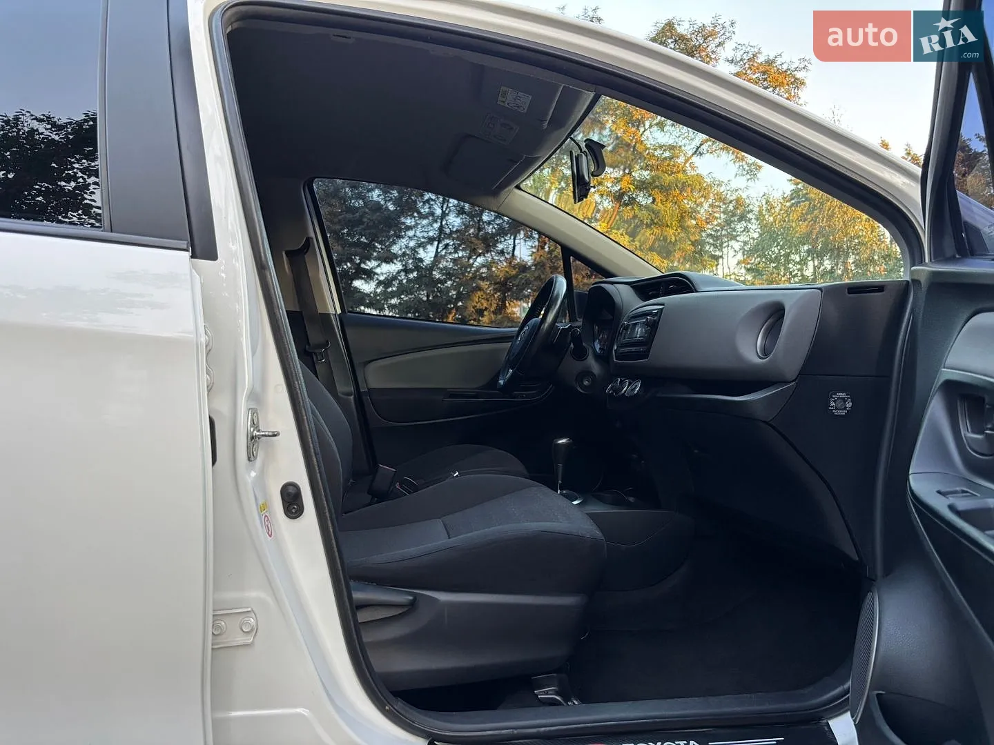 2016 Toyota Yaris - мініатюра 20