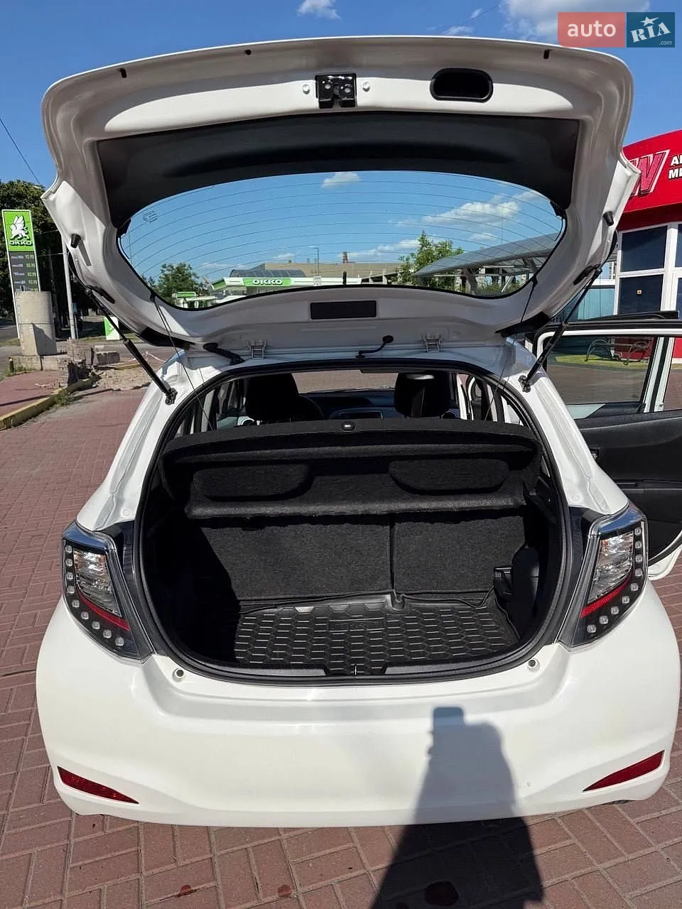 2012 Toyota Yaris - мініатюра 9