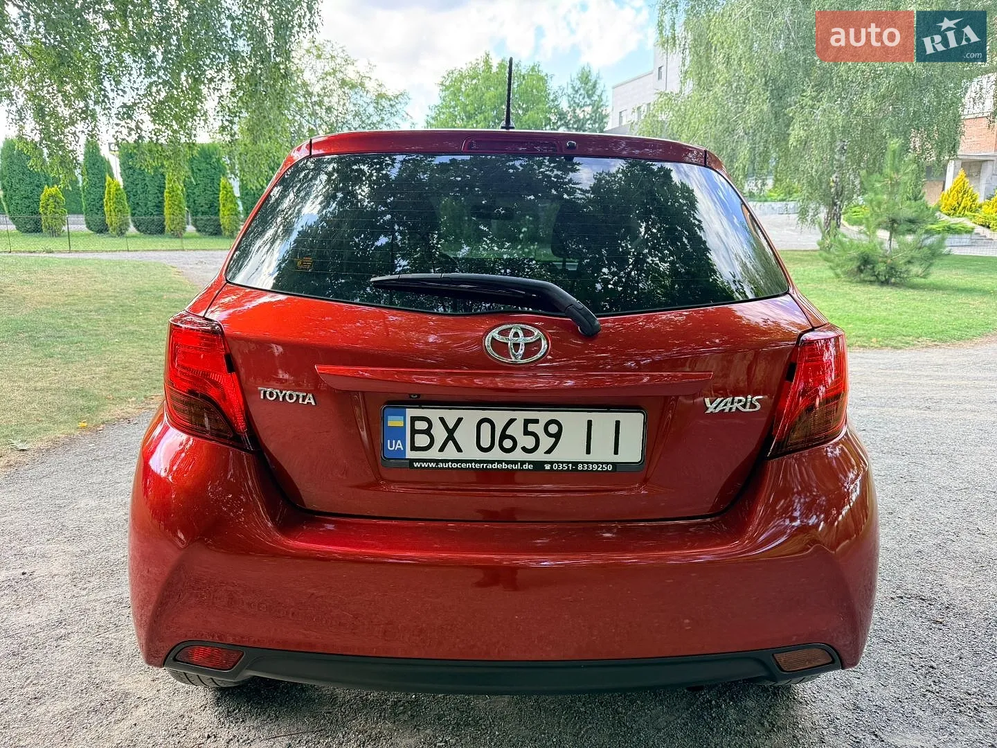 2015 Toyota Yaris - мініатюра 11