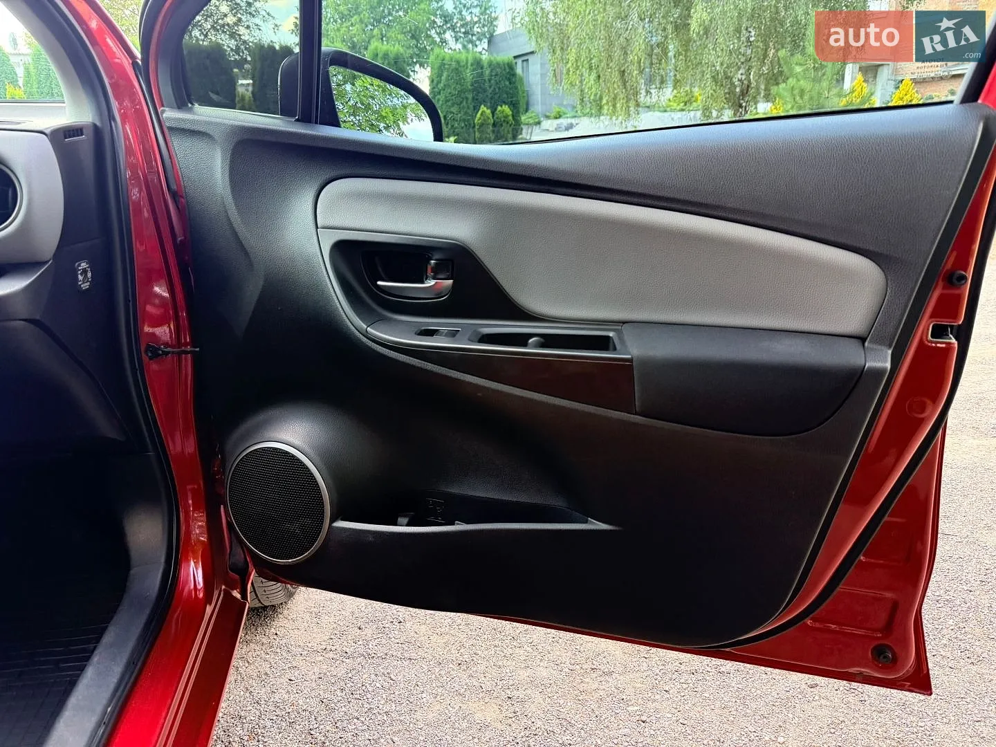 2015 Toyota Yaris - мініатюра 17
