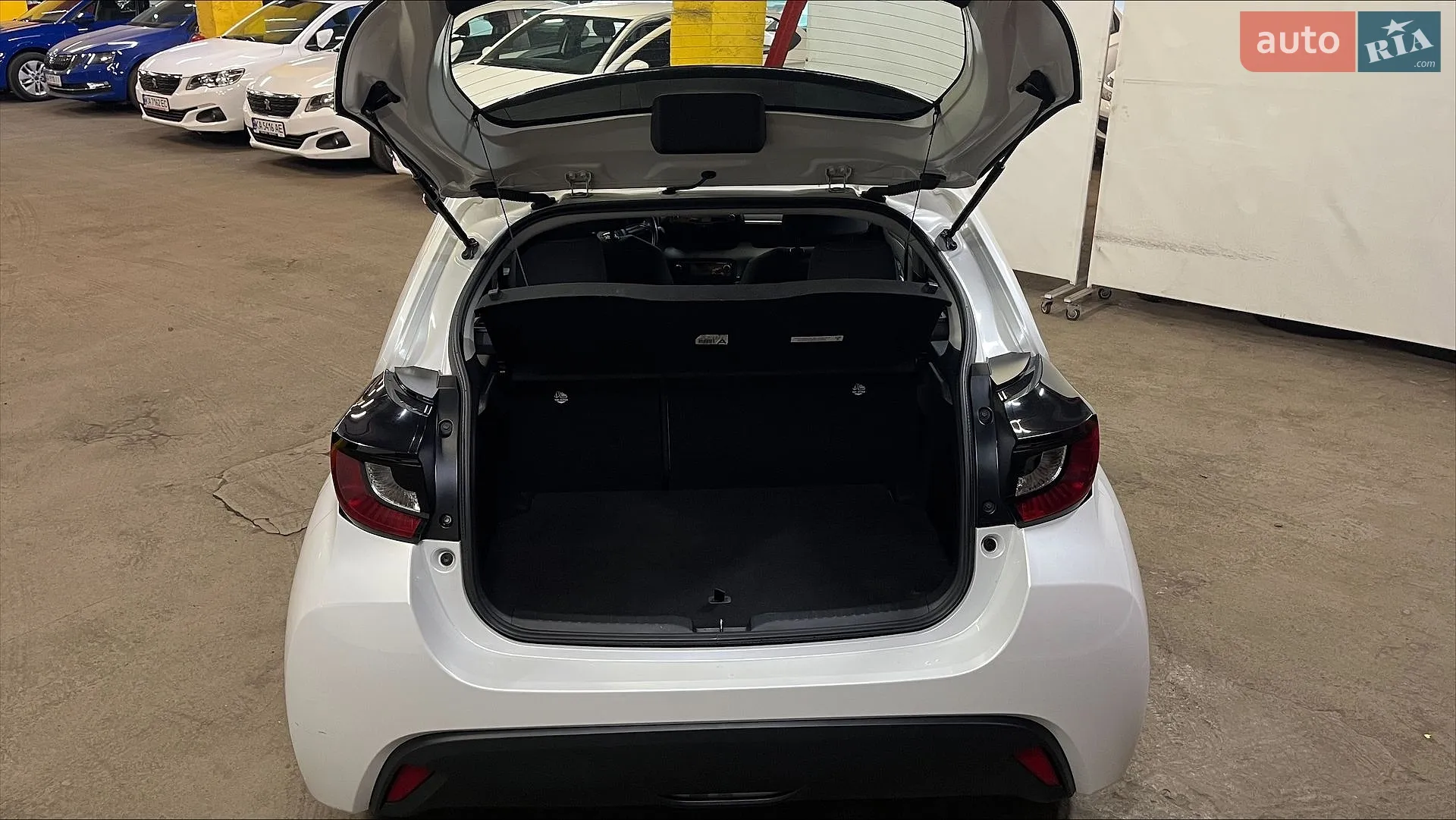 2021 Toyota Yaris - мініатюра 14