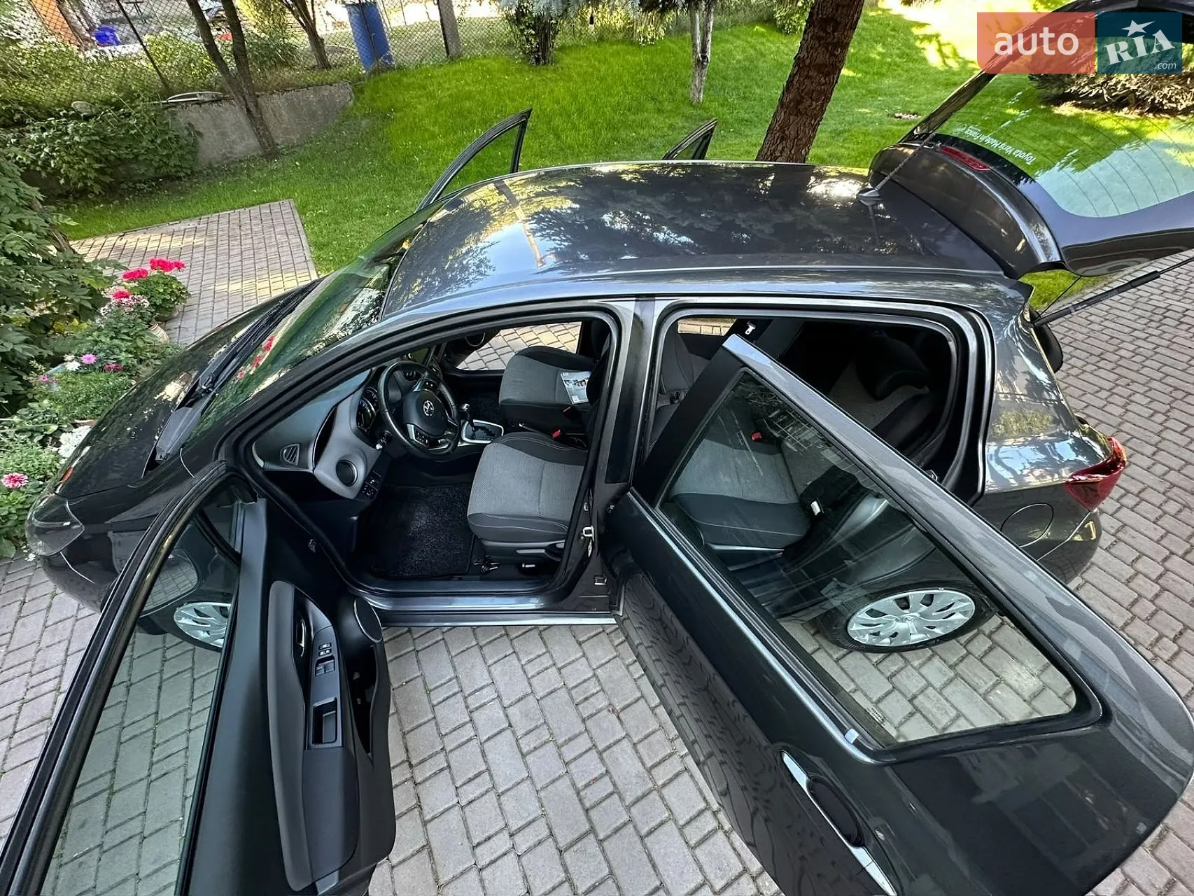 2016 Toyota Yaris - мініатюра 10