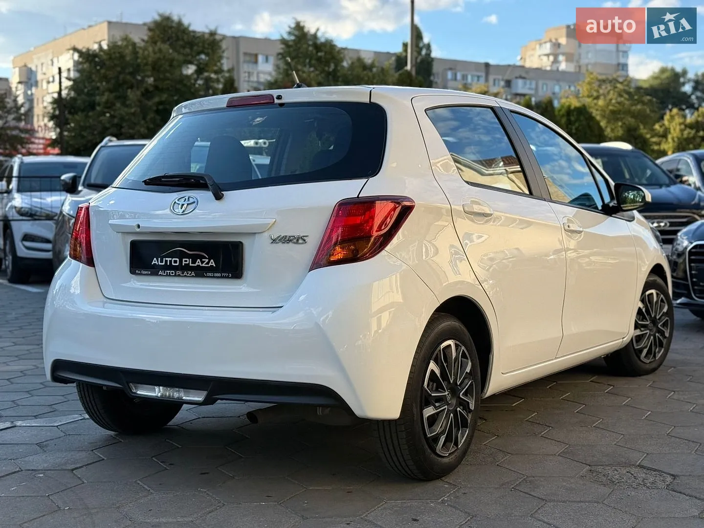 2015 Toyota Yaris - мініатюра 20