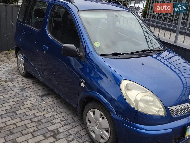 Toyota Yaris 2003