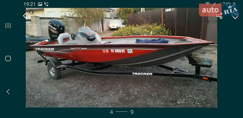 Катер Tracker Bass 2016 в Львове