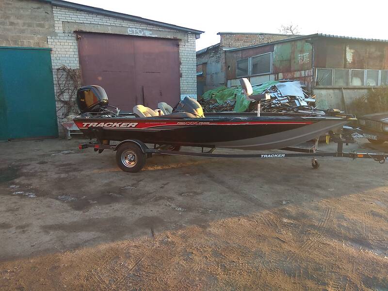 Катер Tracker Pro Team 2018 в Броварах фото 5 Катер Tracker Pro Team 2018 в Броварах