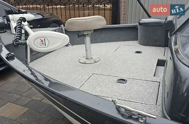 Лодка Tracker Targa 2006 в 