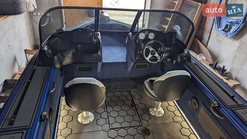 Катер Tracker Targa 2012 в Одесі фото 21 Катер Tracker Targa 2012 в Одесі