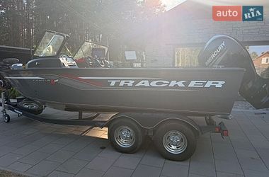 Катер Tracker Targa 2018 в Києві