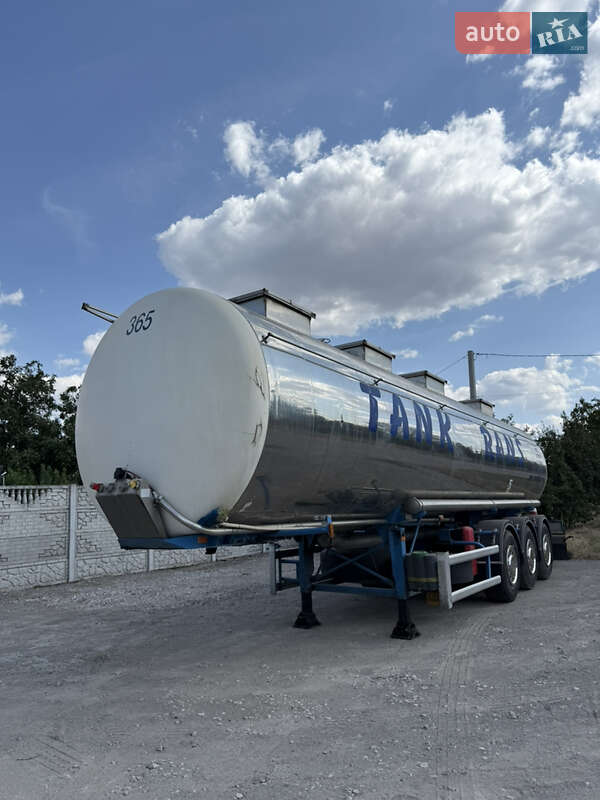 Цистерна полуприцеп Trailis D-651 1995 в Кривом Роге