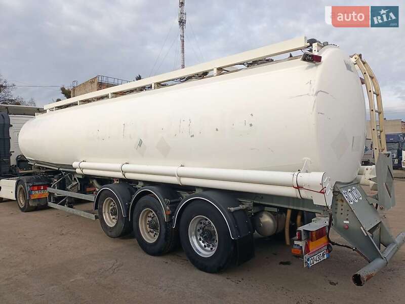 Цистерна напівпричіп Trailor GeneralTrailor 1998 в Вінниці