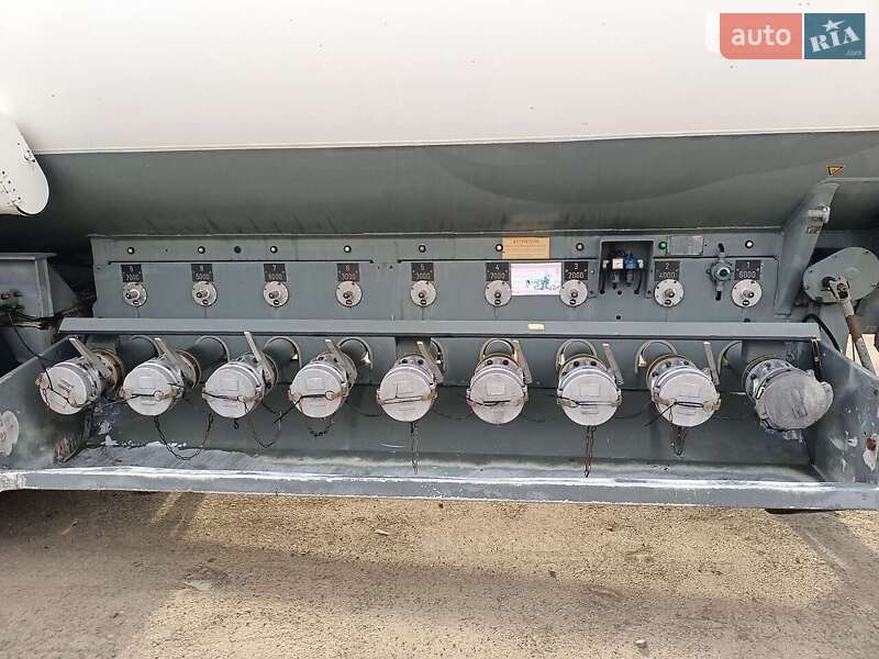 Цистерна напівпричіп Trailor GeneralTrailor 1998 в Вінниці