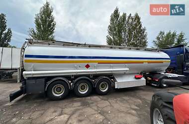 Цистерна полуприцеп Trailor LTD 1993 в 