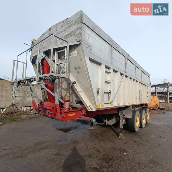 Зерновоз - полуприцеп Trailor S343 1992 в Кропивницком