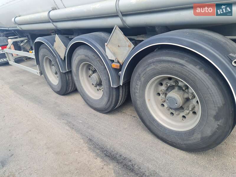 Цистерна напівпричіп Trailor SYY3CX 1998 в Вінниці фото 8 Цистерна напівпричіп Trailor SYY3CX 1998 в Вінниці