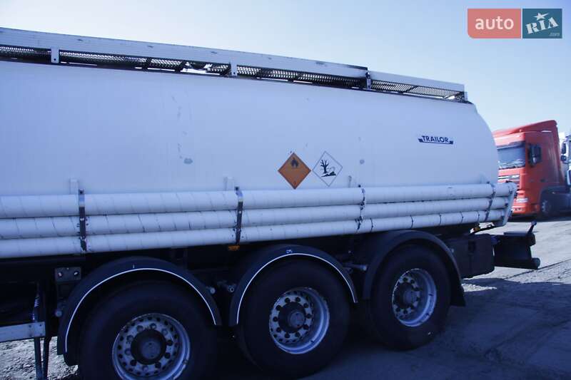 Цистерна напівпричіп Trailor SYY3CX 1995 в Києві