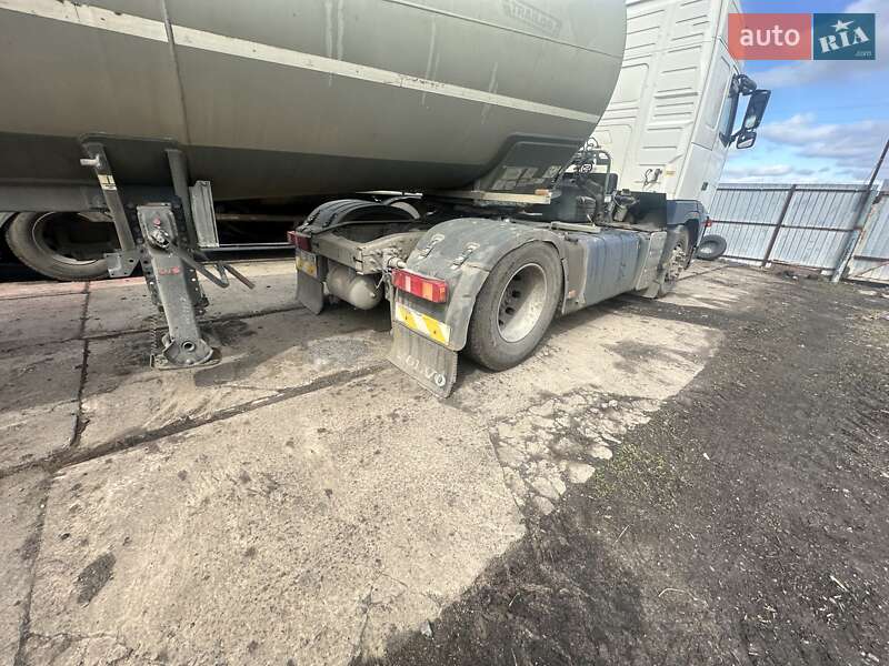 Цистерна напівпричіп Trailor SYY3CX 1993 в Новому Бузі фото 3 Цистерна напівпричіп Trailor SYY3CX 1993 в Новому Бузі