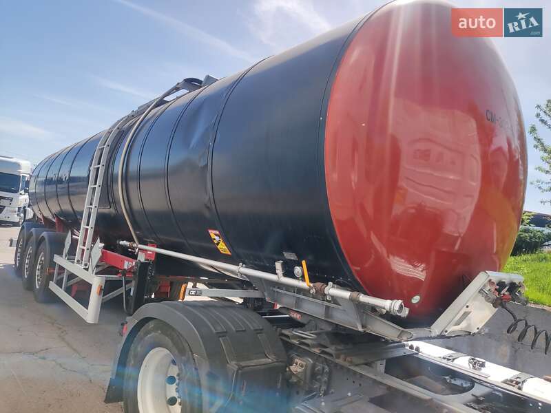 Цистерна полуприцеп Trailor TX 2005 в Ровно фото 6 Цистерна полуприцеп Trailor TX 2005 в Ровно