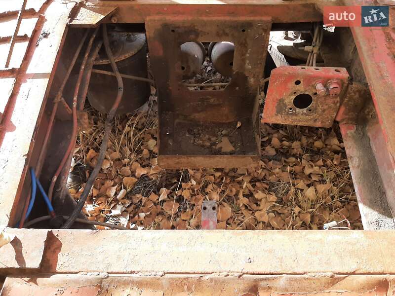 Автовоз Трал 40 1995 в Чугуеве