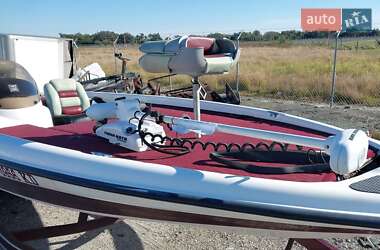 Лодка Triton Boats 19 ProXs 1999 в 